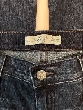 Levi’s Bootcut 515 Jeans 14